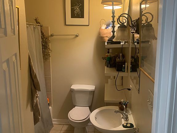 4th image of 2402 Saint Bernard Ave #2402