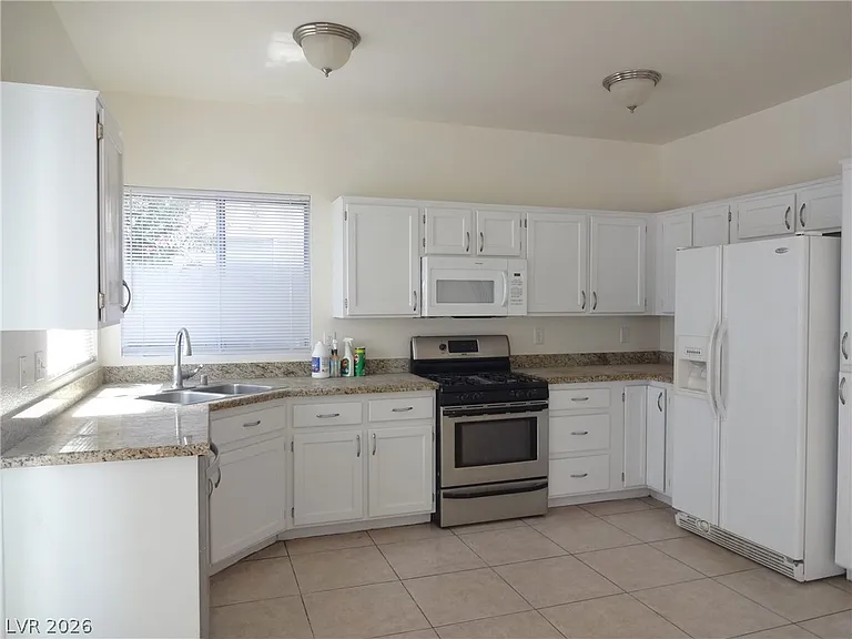 1533 Honey Vista Ln — Photo 13