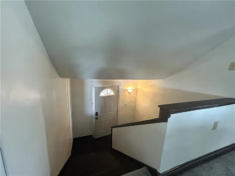 377 Lawson Ave #3 — Photo 6