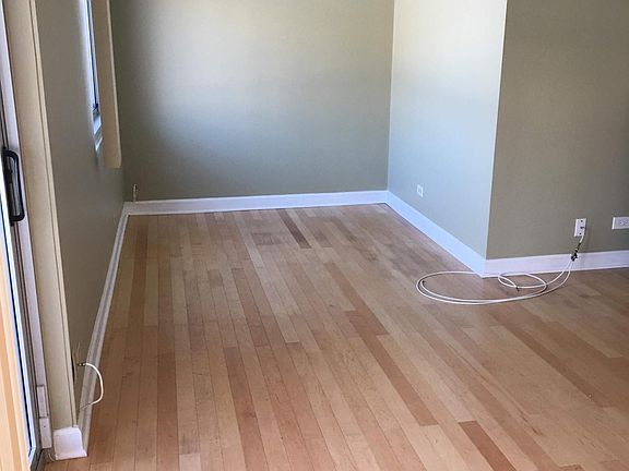 2nd image of 3223 W Parkway Dr APT 1E