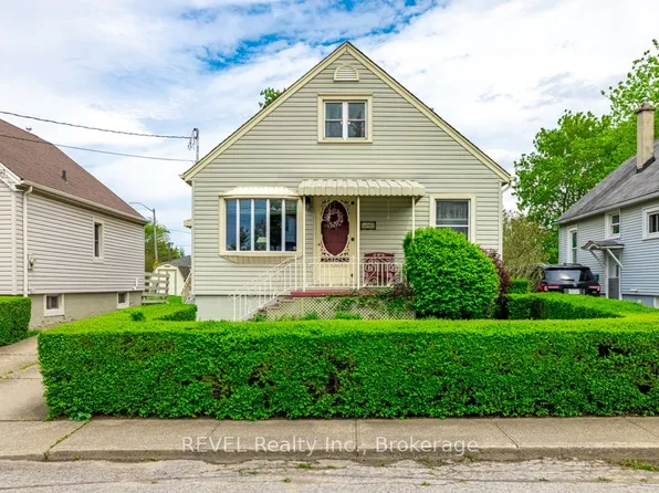 4092 Acheson Ave, Niagara Falls, ON L2E 3L9
