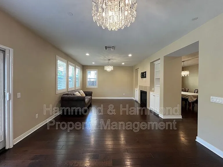 11395 Beechnut St — Photo 20