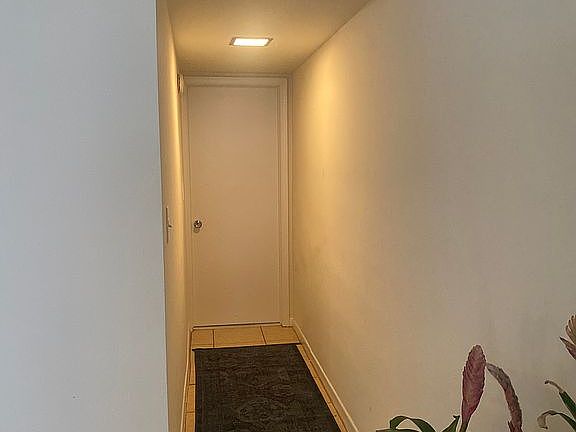 5th image of 3220 NE 10th St APT 1