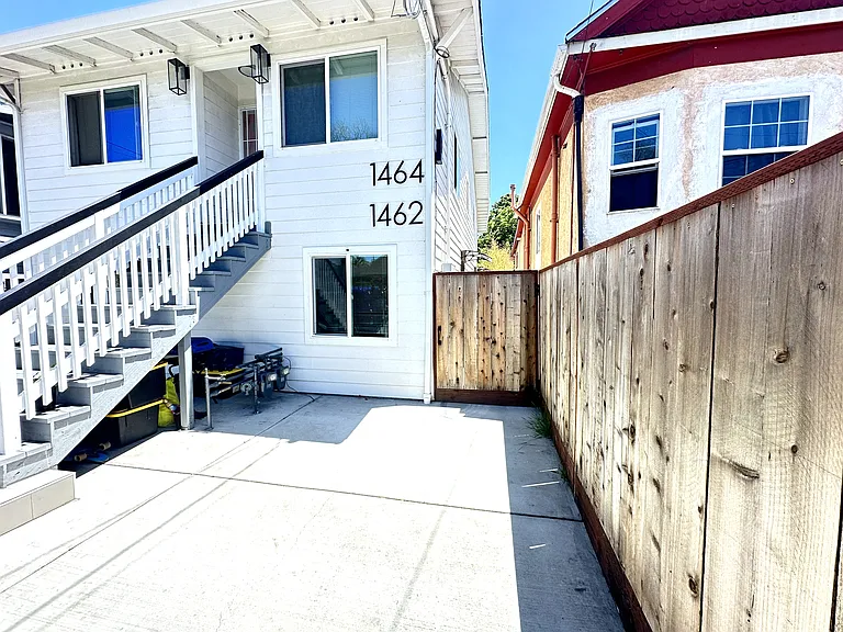 1462 55th Ave #A — Photo 4