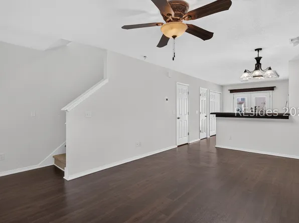 333 Campus Ln, Bluffton, SC 29909
