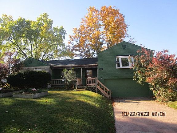 2nd image of 21 N Fork Dr