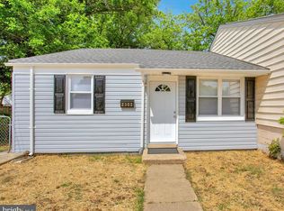 2302 Romney Ct, Landover, MD 20785