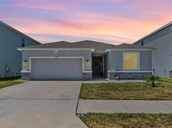 13757 Wineberry Dr, Dade City, FL 33525