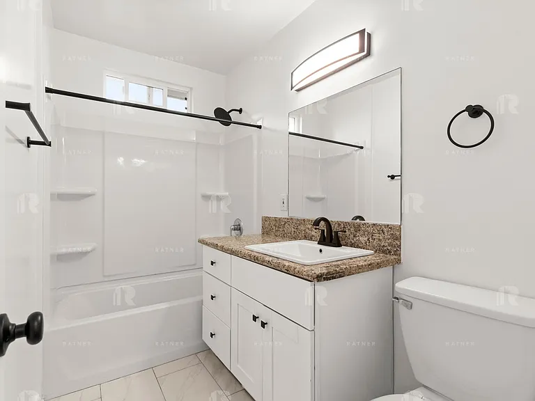(Sr/Eu/Yo:B) 3280 Provon Lane — Photo 9