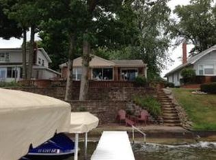 2922 Country Club Dr E, Rochester, IN 46975