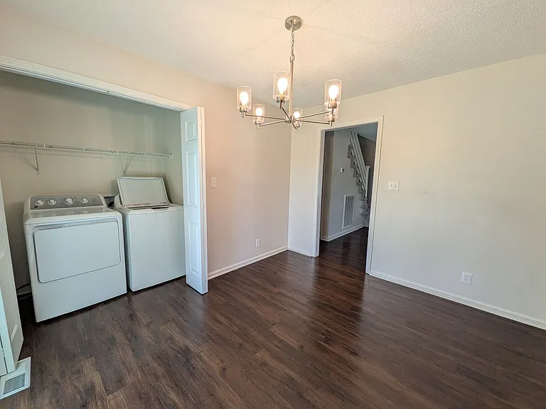 809 Margaret Rd — Photo 7