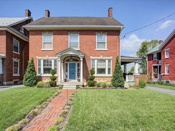 301 S Washington St, Greencastle, PA 17225
