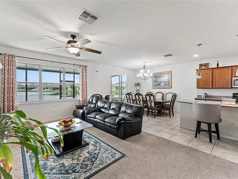 3624 Vega Creek Dr — Photo 7