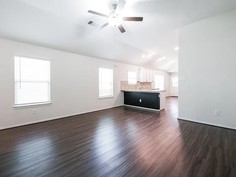 9858 Copper Ranch Trl — Photo 5
