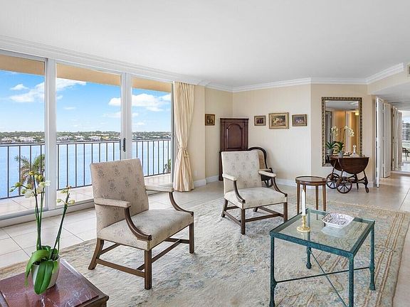 4th image of 1801 S Flagler Drive #803