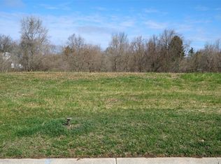 48141 Timber Park Ct, Belleville, MI 48111