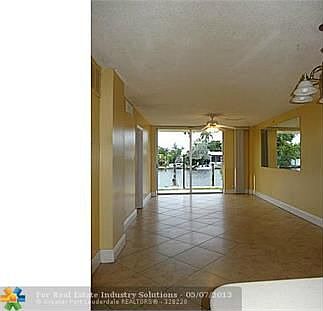 3rd image of 1777 SE 15th St APT 116