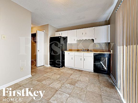 5th image of 6773 Rockbrook Dr