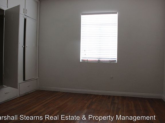 5th image of 1105 Hillside Pl