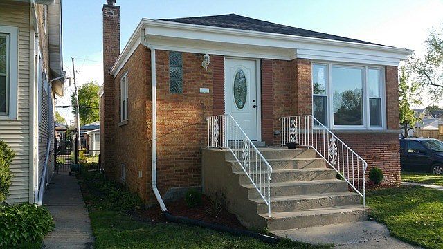 1st image of 6257 W Cornelia Ave