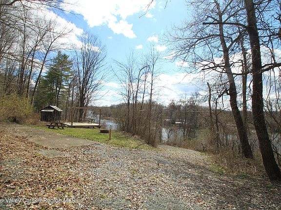 2nd image of 2014 River Road
