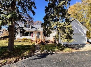 13N263 Burlington Rd, Hampshire, IL 60140