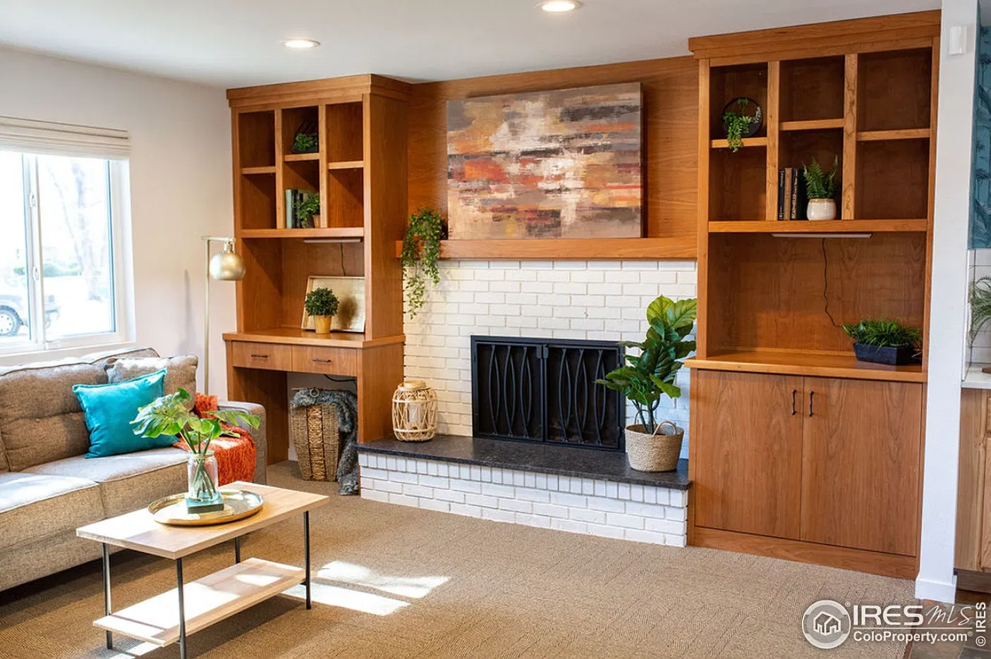 4 bed, 2347 sqft, $2,800 — Photo 3