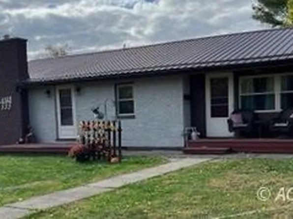 1333 S Massachusetts Ave, Wellston, OH 45692