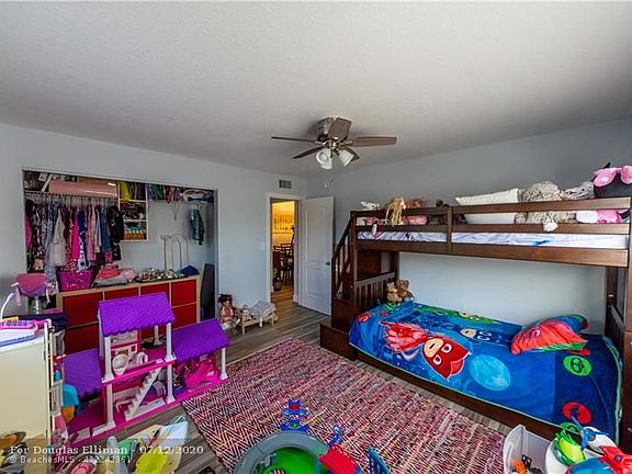 5th image of 8101 NW 27th St APT 1