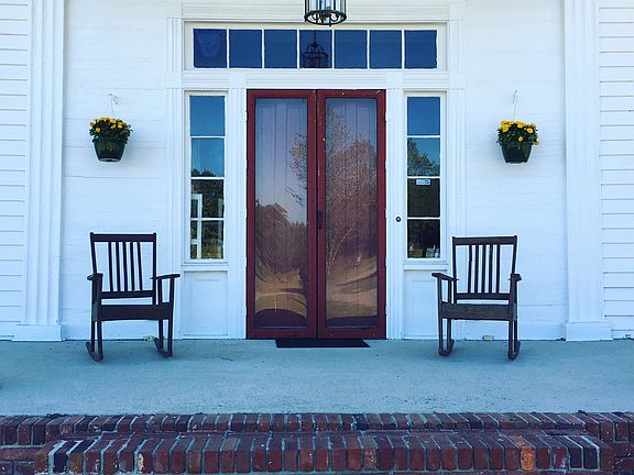 Fantastic front porch