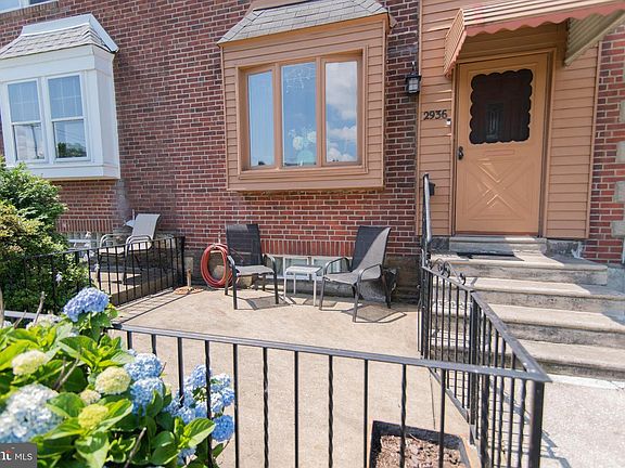 4th image of 2936 Longshore Ave
