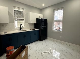652 Grove St #1A, Irvington, NJ 07111