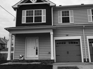 12B N Whittier St, Carteret, NJ 07008