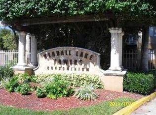 15231 SW 80th St APT 112, Miami, FL 33193
