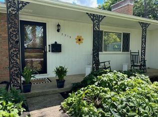 2319 Nayland Rd, Columbus, OH 43220