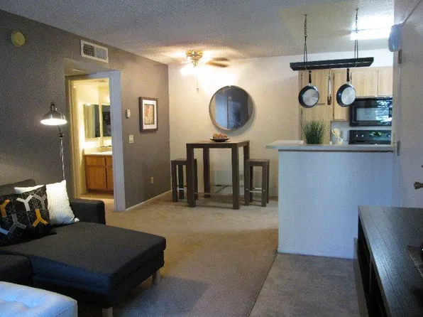 Rancho Sierra Apartments