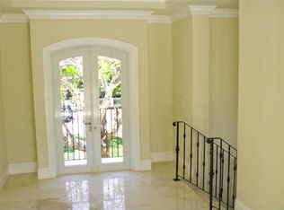 5817 Riviera Dr, Coral Gables, FL 33146