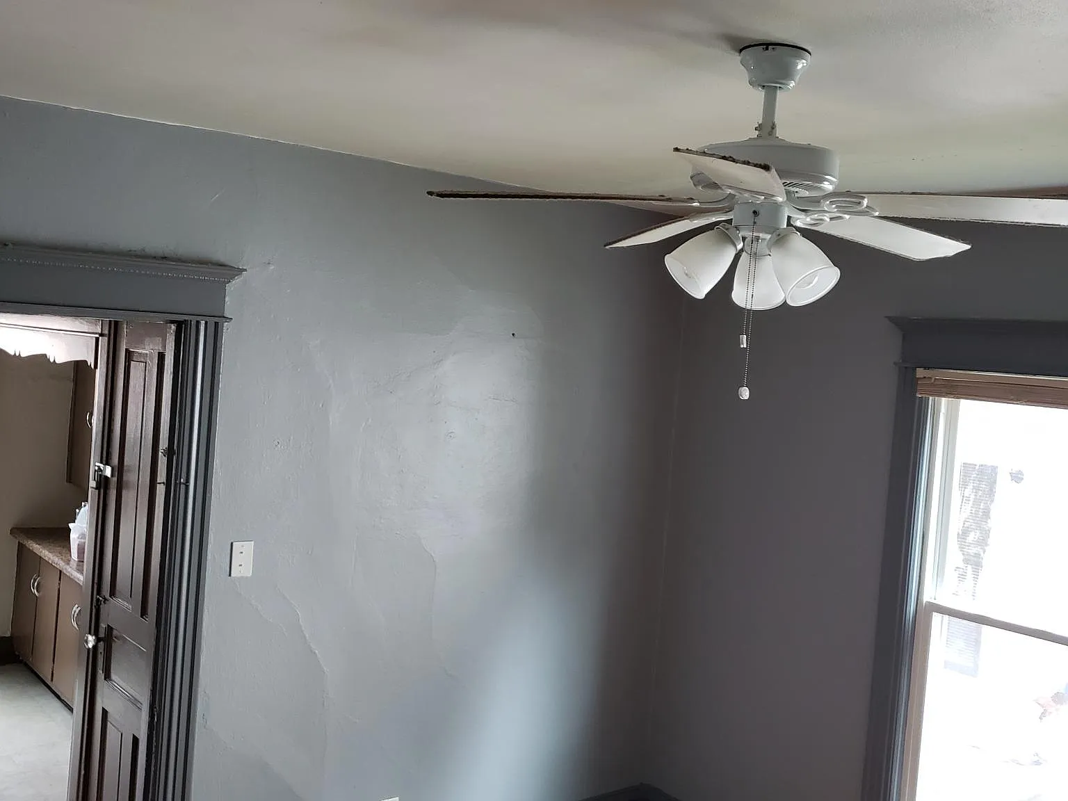 1 bed, 1500 sqft, $700 — Photo 2