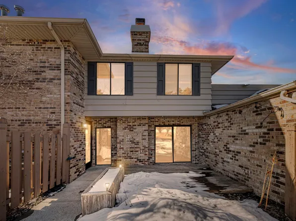 3720 Independence Ave S APT 122, Saint Louis Park, MN 55426