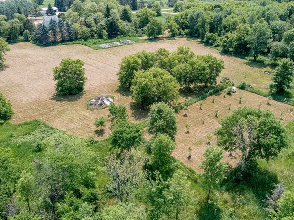 Red Banks Rd #3, Fremont, WI 54940