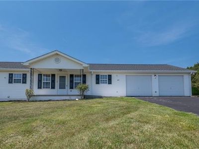817 Holly Springs Rd, Mount Airy, NC, 27030
