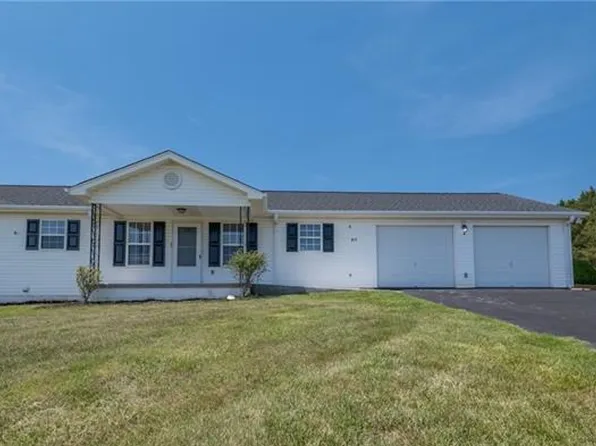 817 Holly Springs Rd, Mount Airy, NC 27030