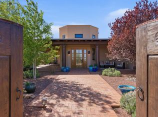 11B Camino De Los Montoyas, Santa Fe, NM 87506