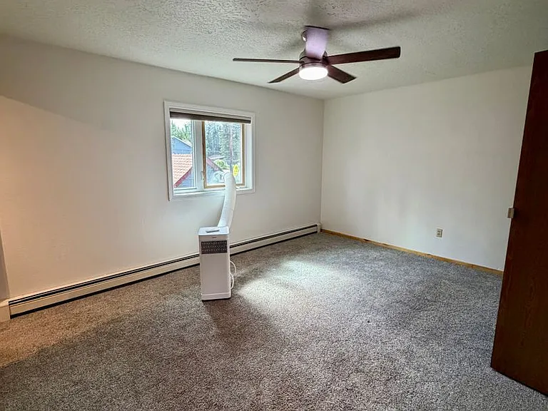 4369 Bishop Cir — Photo 2