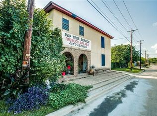 204 S 1st Ave, Mansfield, TX 76063