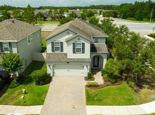 19200 Roseate Dr, Lutz, FL 33558