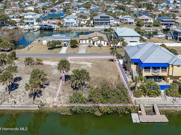 3rd image of 4348 Tahiti Dr