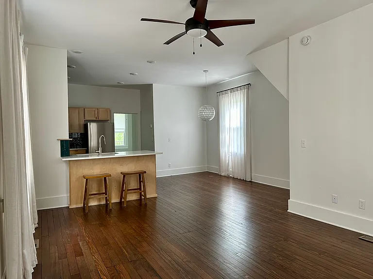1416 William St #1 — Photo 5