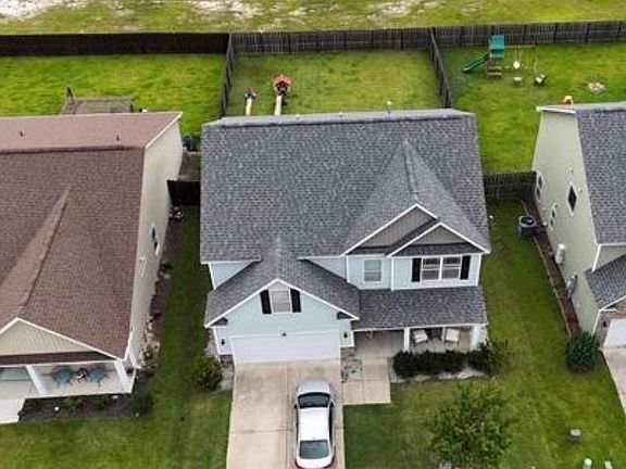 4th image of 408 Blue Garden Way