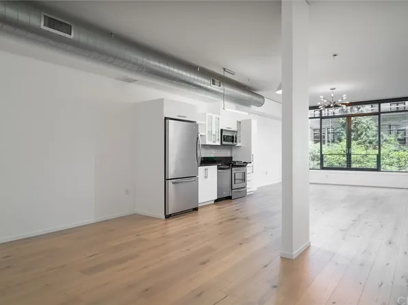 1111 S Grand Ave APT 411, Los Angeles, CA 90015